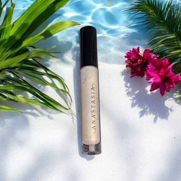 Anastasia Beverly Hills Shimmering Lip Gloss-Lune (New) - Picture 3 of 4